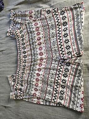 Hello Mello Women's XL Fair Isle Pattern pajama pants